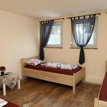 Highway - Senner Hellweg 227 Guest house *