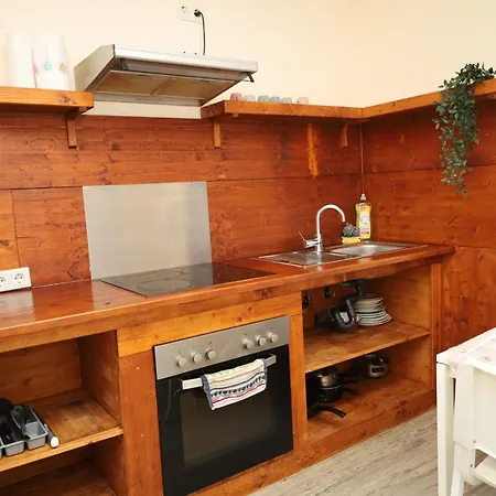 Guest house Highway - Senner Hellweg 227